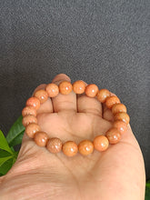 Load image into Gallery viewer, Vòng Đá Cẩm Thạch Huyết, 10mm (Reddish Jade)
