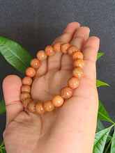 Load image into Gallery viewer, Vòng Đá Cẩm Thạch Huyết, 10mm (Reddish Jade)
