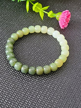 Load image into Gallery viewer, Vòng Đá Cẩm Thạch Hòa Điền ( Heitain Jade), 8*7mm
