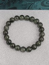 Load image into Gallery viewer, Vòng đá Thạch anh tóc Xanh Đậm VIP , 9mm (Green Rutilated Quartz)
